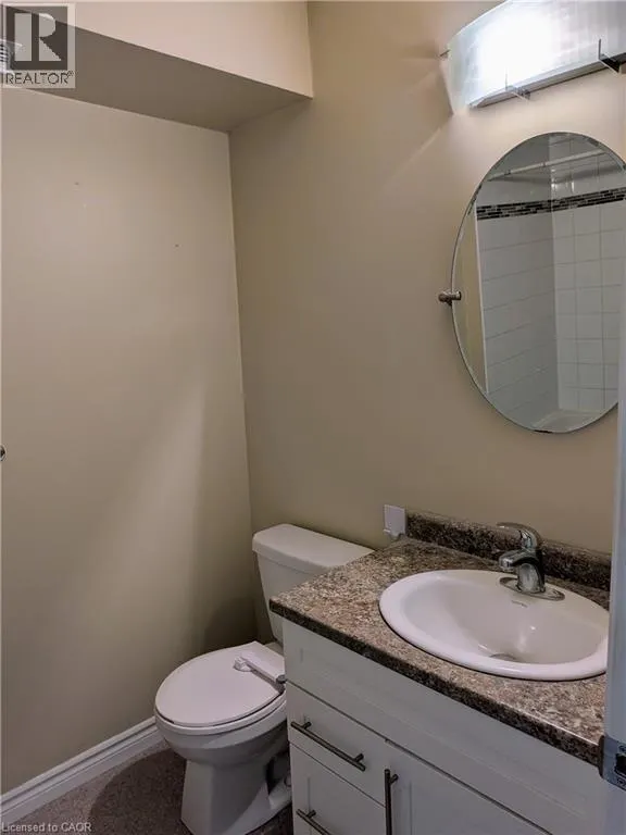 225 RIDDELL Street Unit# 33 #33