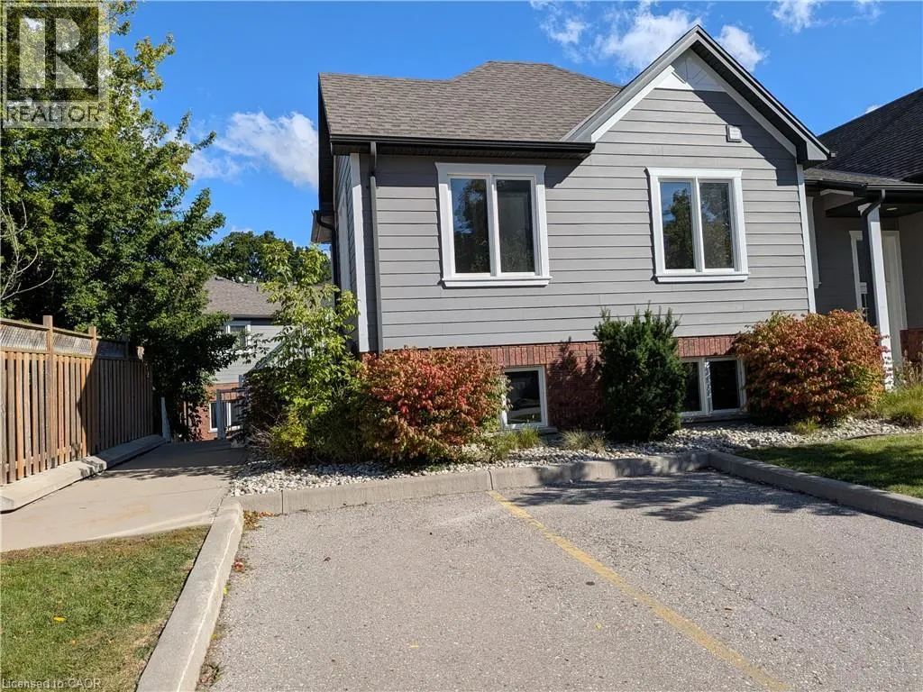 225 RIDDELL Street Unit# 33 #33