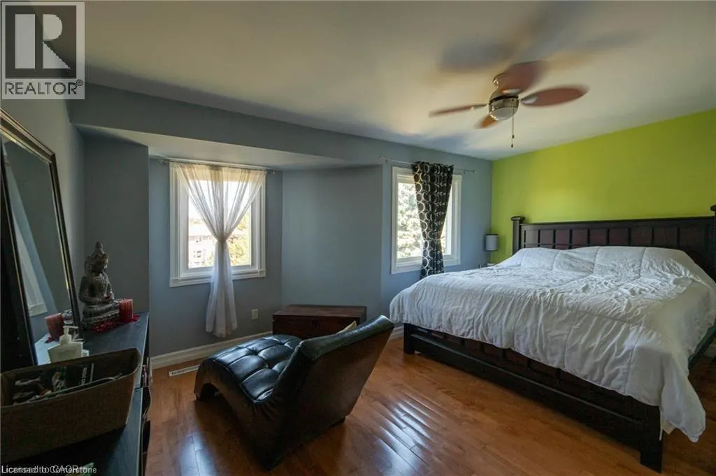 26 MOSS Boulevard Unit# 15 #15