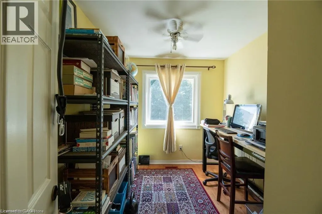 26 MOSS Boulevard Unit# 15 #15