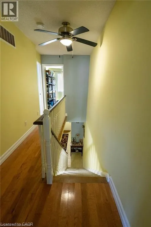 26 MOSS Boulevard Unit# 15 #15
