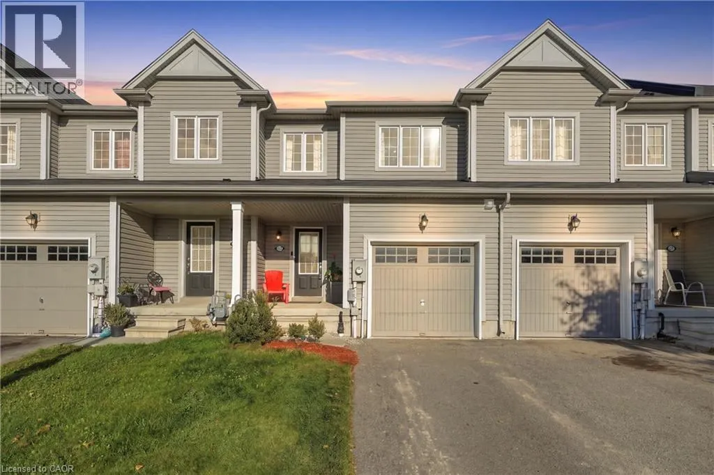 153 ENGLISH Lane