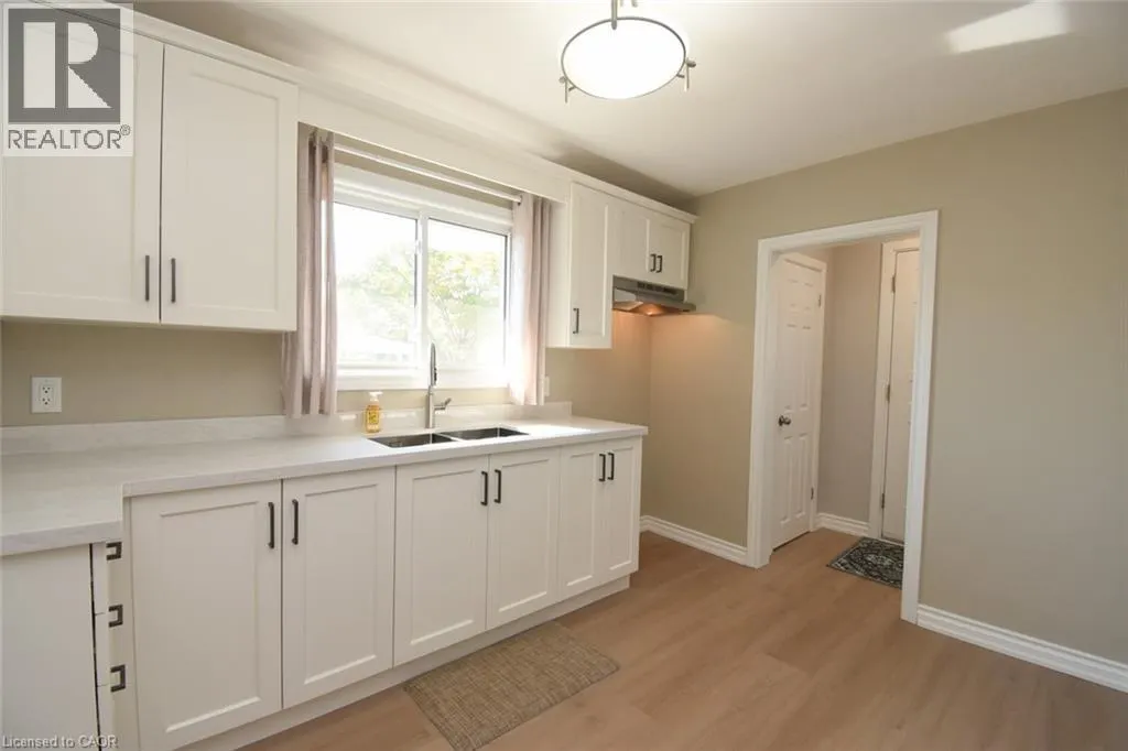 415 EAST 15TH Street