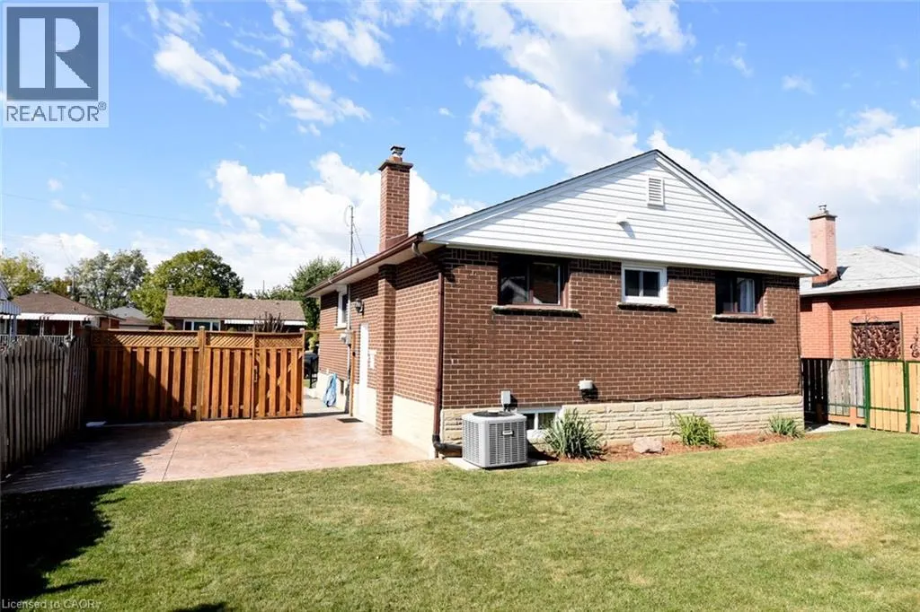 415 EAST 15TH Street
