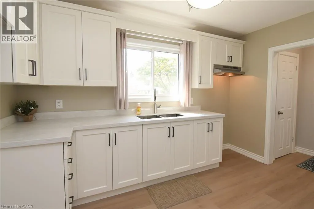 415 EAST 15TH Street