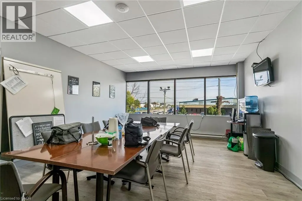 886 WINSTON CHURCHILL Boulevard Unit# 2B #2B