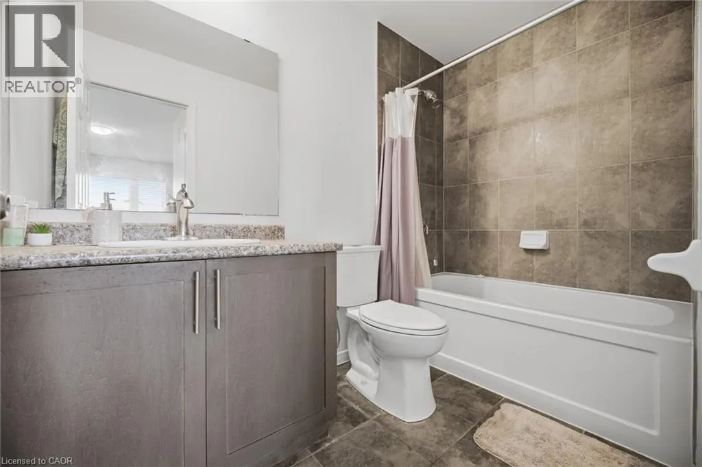 135 HARDCASTLE Drive Unit# 85 #85