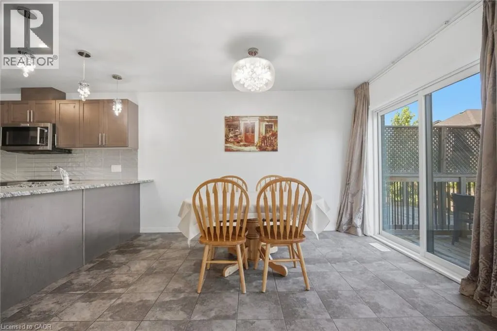 135 HARDCASTLE Drive Unit# 85 #85