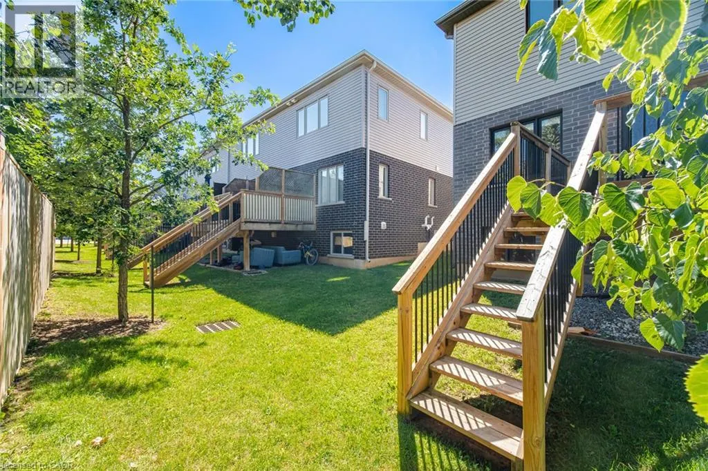 135 HARDCASTLE Drive Unit# 85 #85