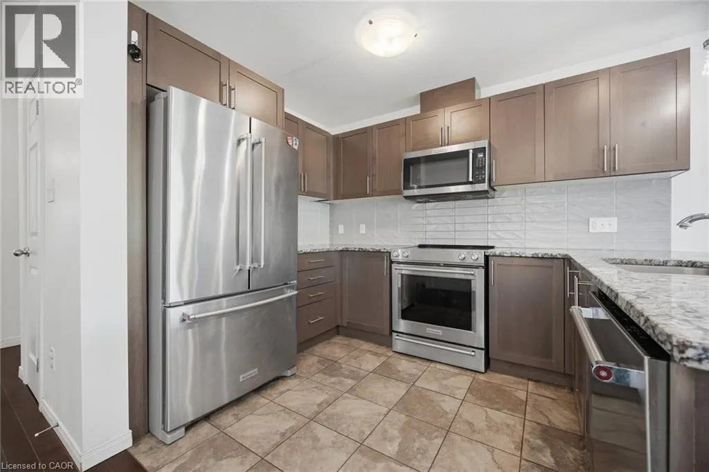 135 HARDCASTLE Drive Unit# 85 #85