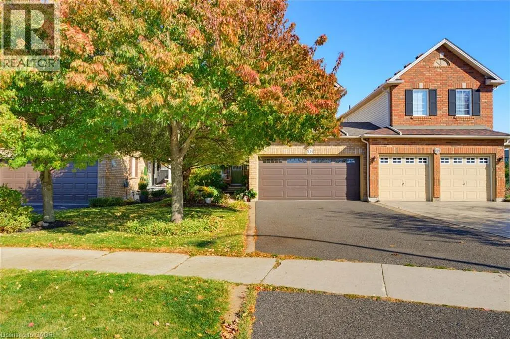 103 THOROUGHBRED Boulevard