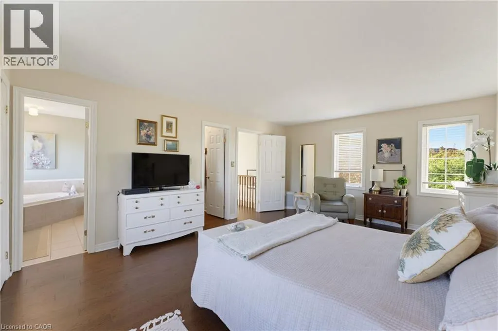 103 THOROUGHBRED Boulevard