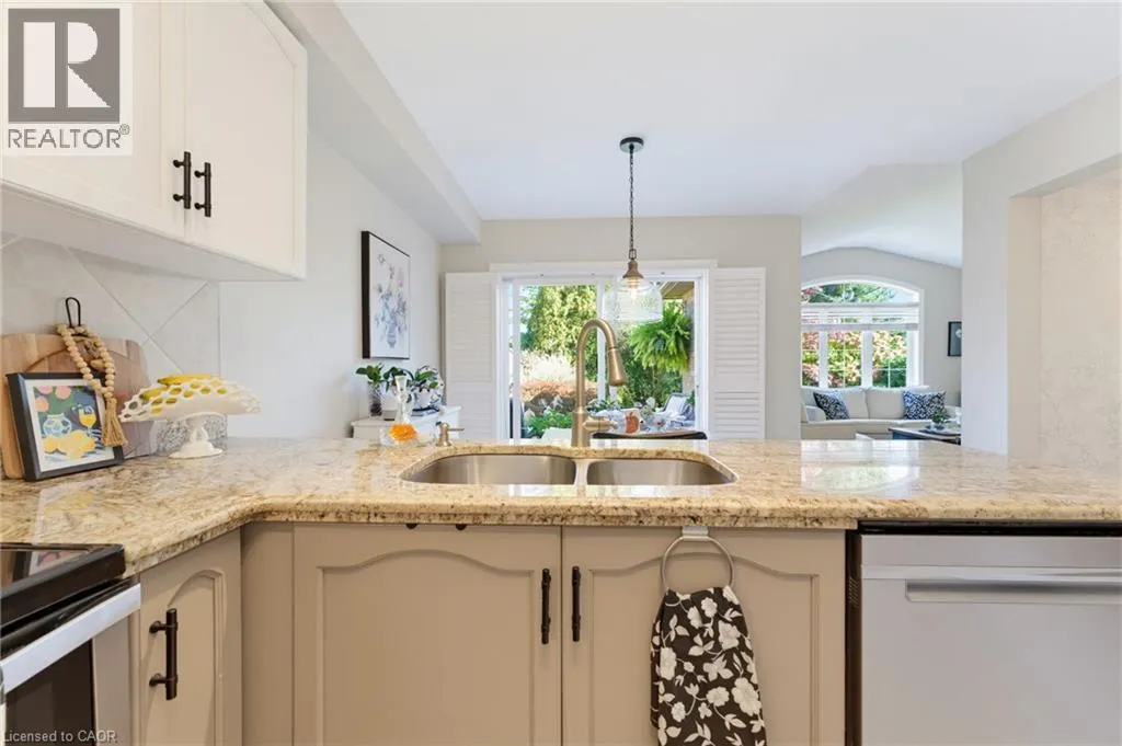 103 THOROUGHBRED Boulevard