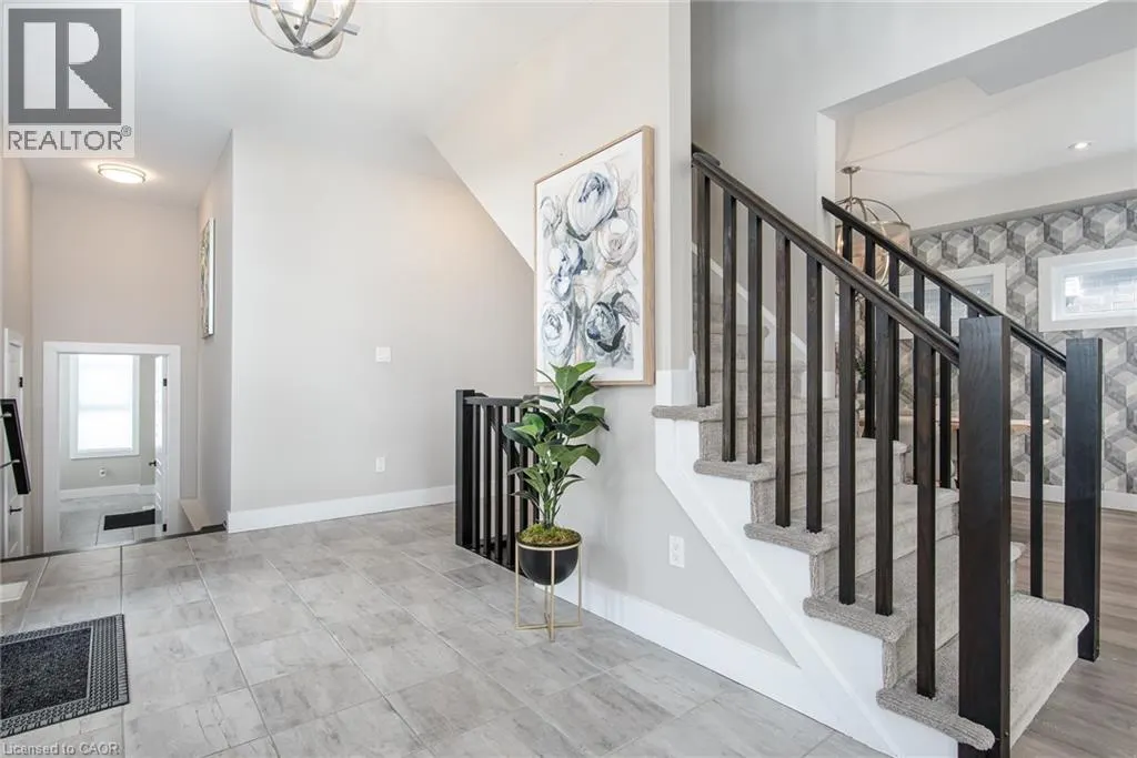 573 MAYAPPLE Street