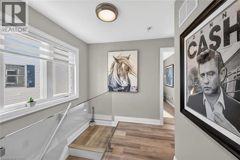 4377 BEVERLEY Crescent