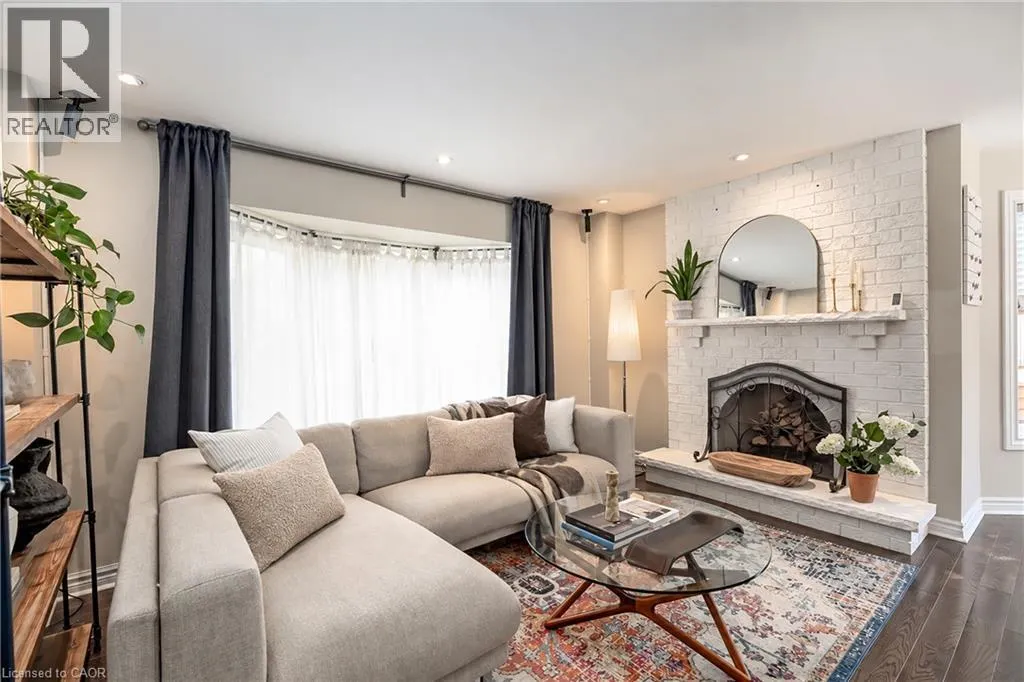 6482 W TENTH Line W