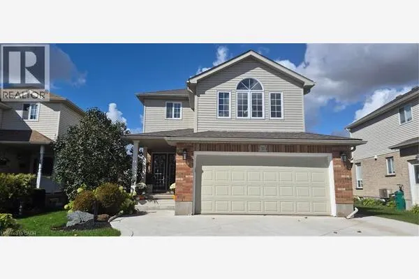 31 STIEFELMEYER Crescent