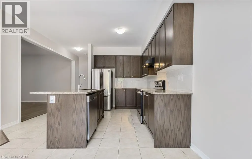 25 MUNRO Circle