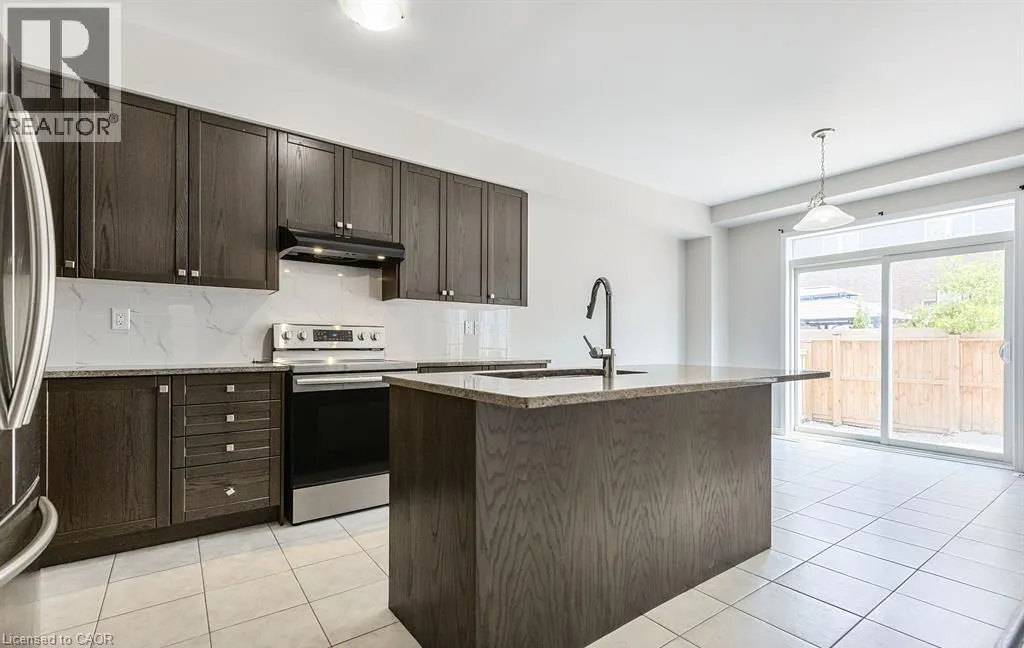 25 MUNRO Circle
