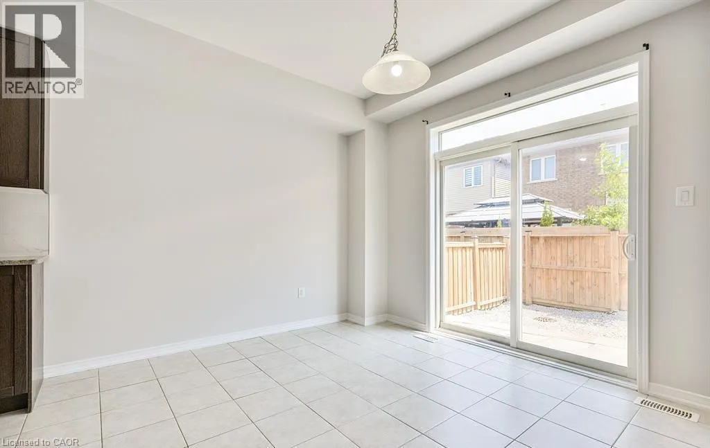 25 MUNRO Circle