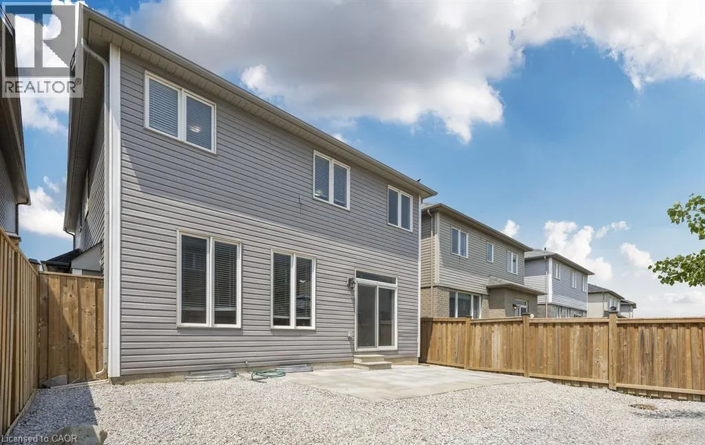 25 MUNRO Circle