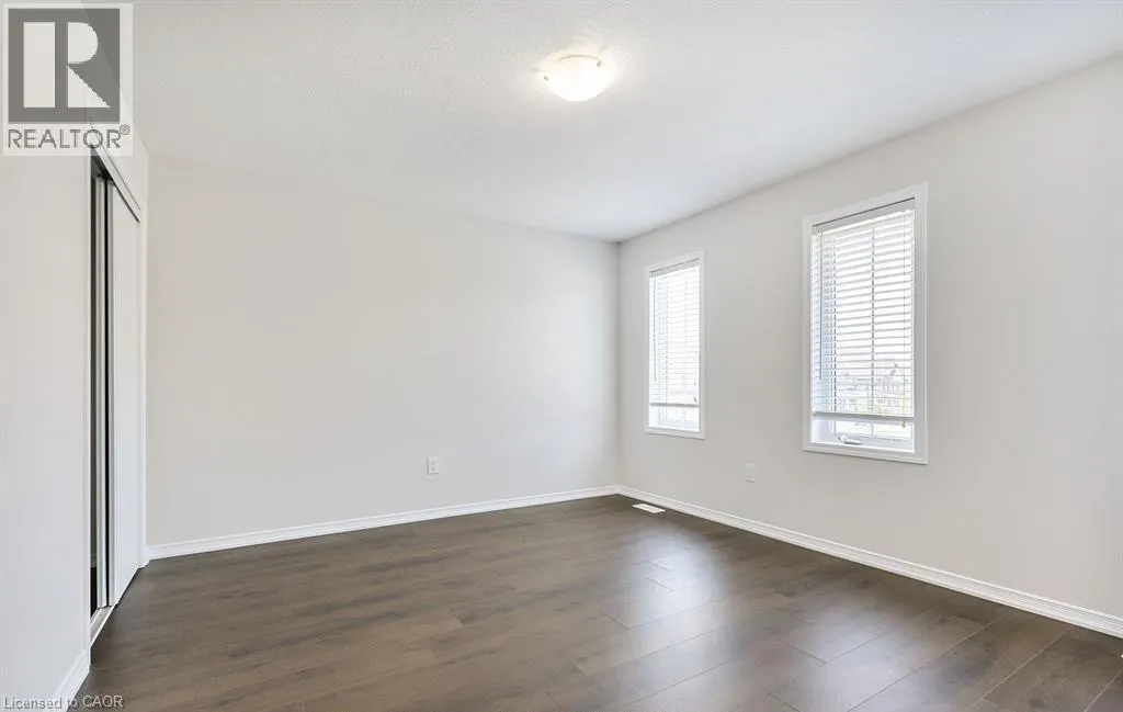 25 MUNRO Circle