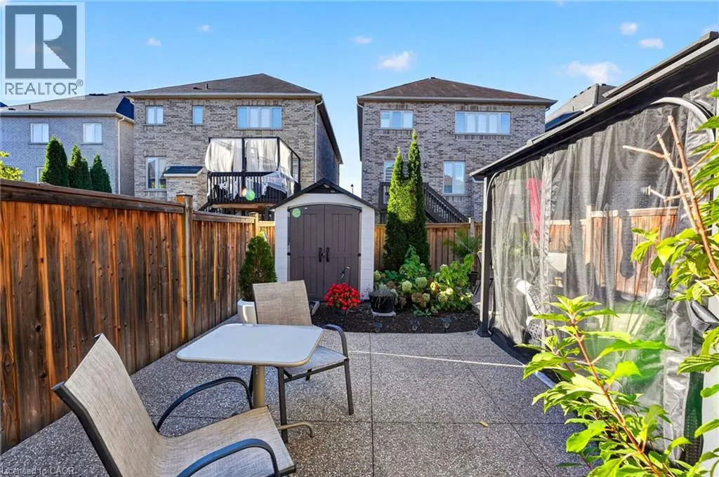 58 SUMMERBERRY Way