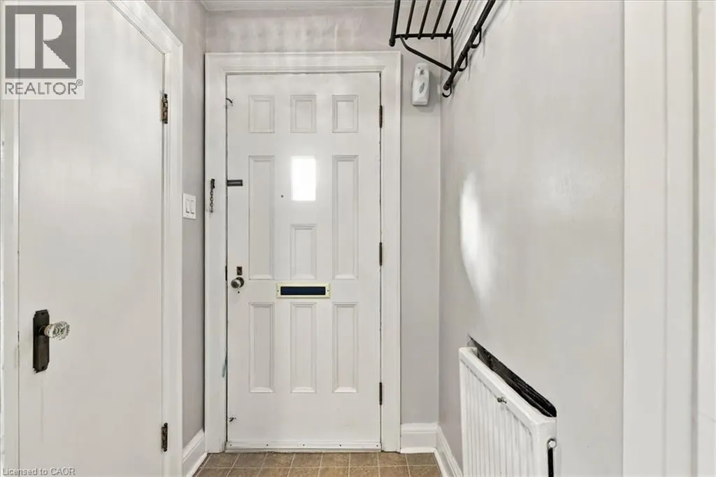 85 HUNGERFORD Road