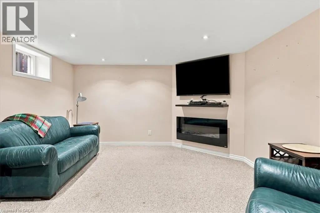 85 HUNGERFORD Road