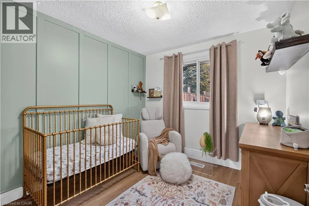 38 SOUTHGLEN Road