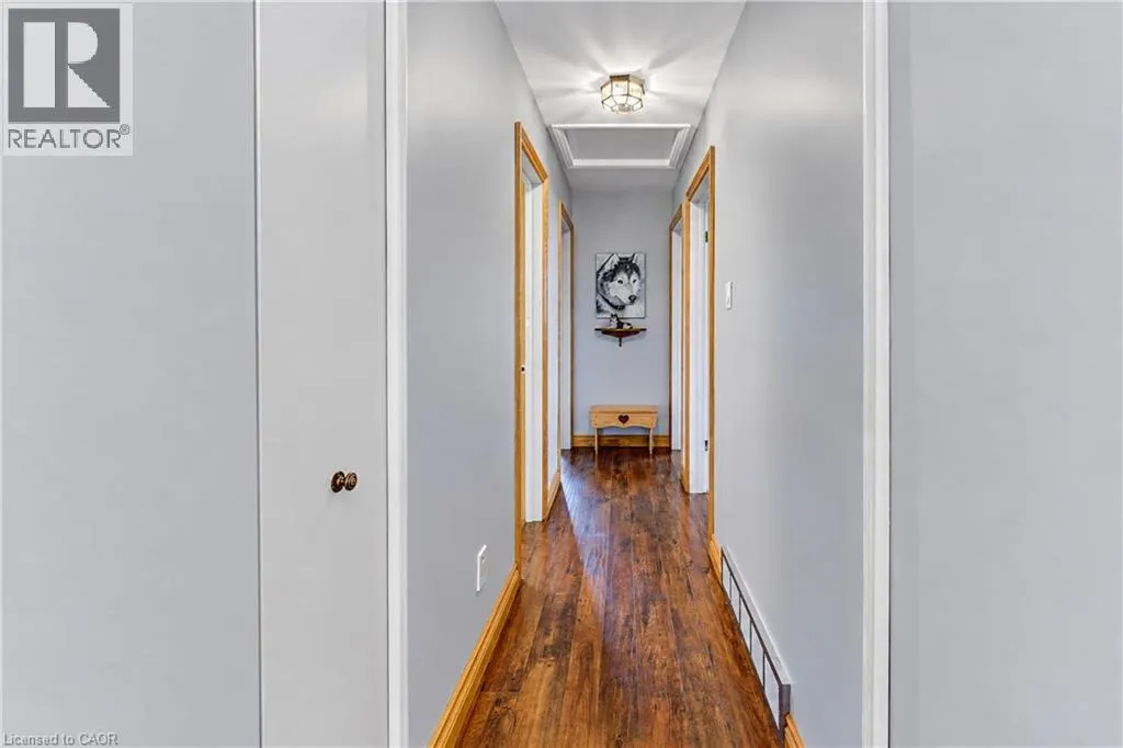 73 BELTON Drive
