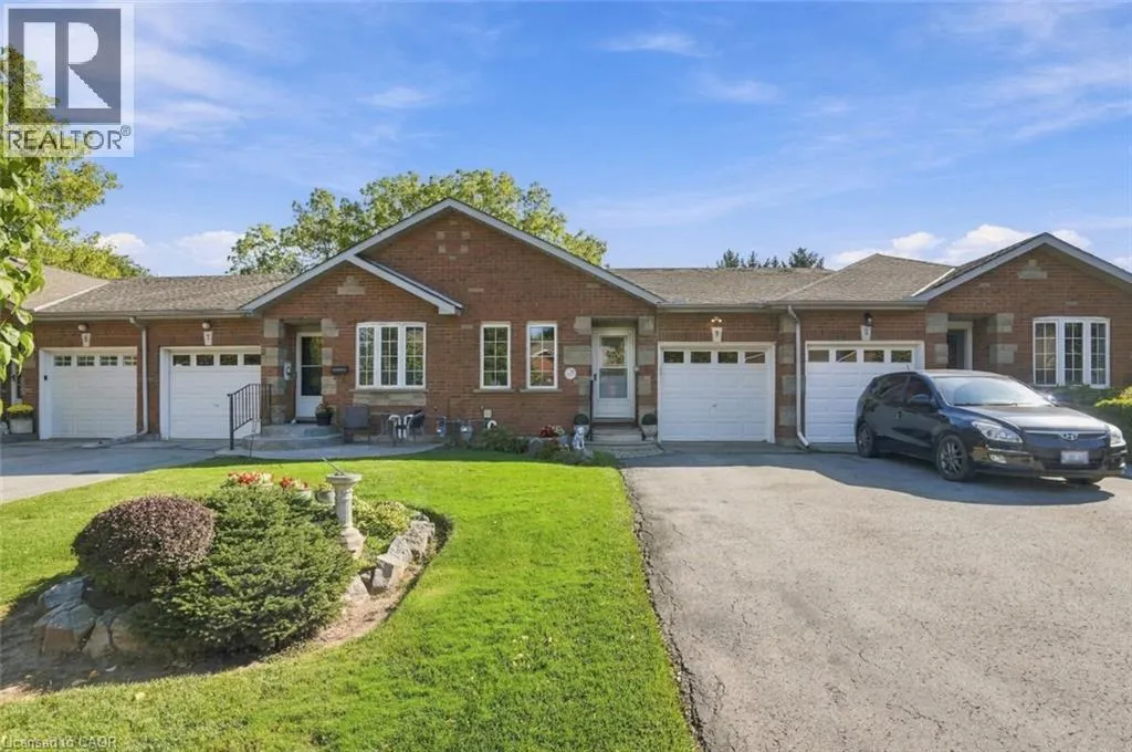 9 KINSMAN Court S