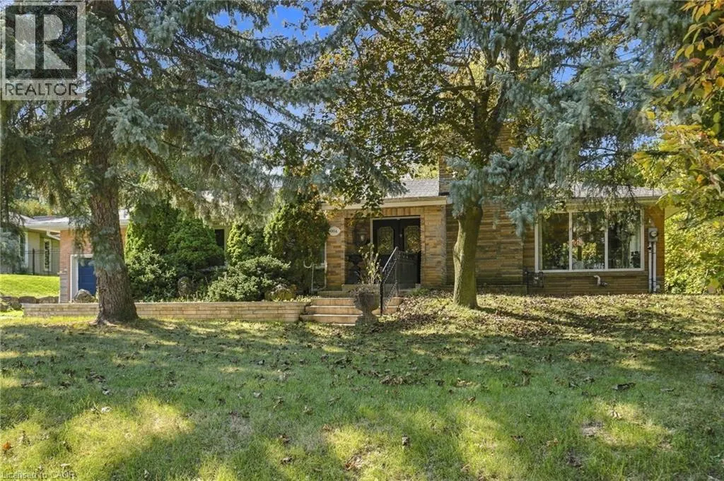 904 MONTGOMERY Drive