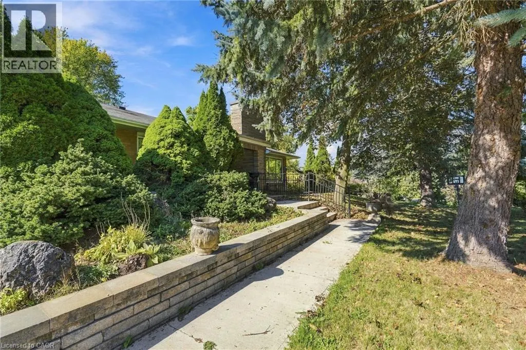 904 MONTGOMERY Drive