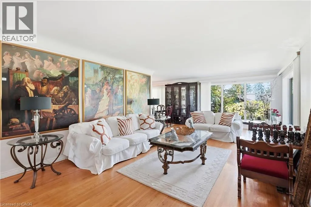 904 MONTGOMERY Drive