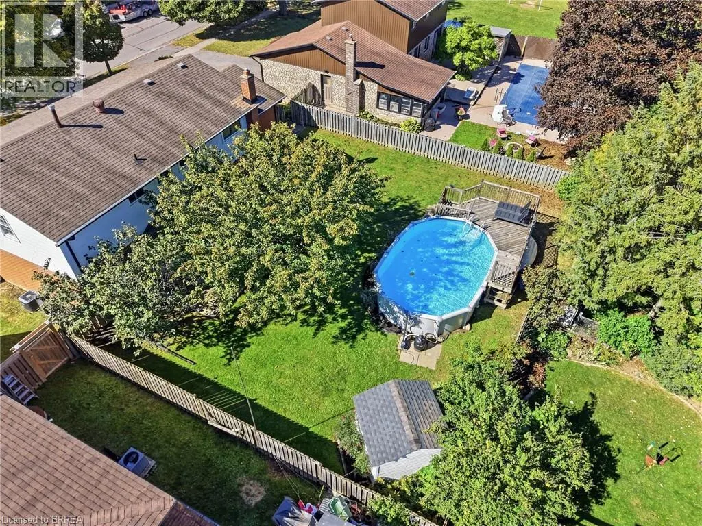 25 CEDARLAND Drive