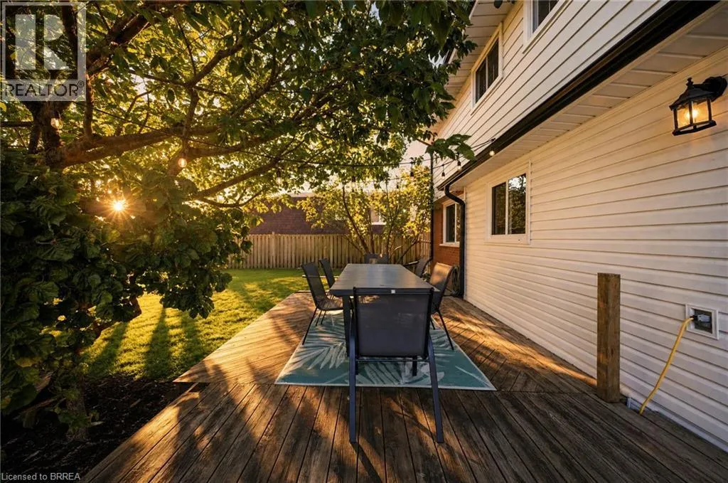 25 CEDARLAND Drive