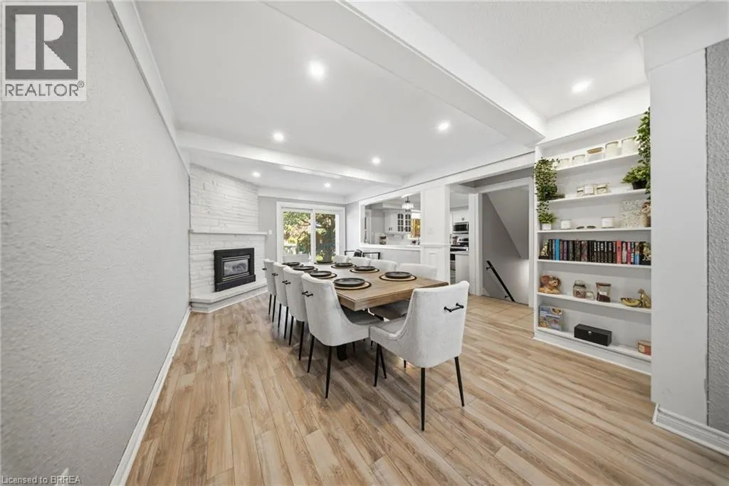 25 CEDARLAND Drive