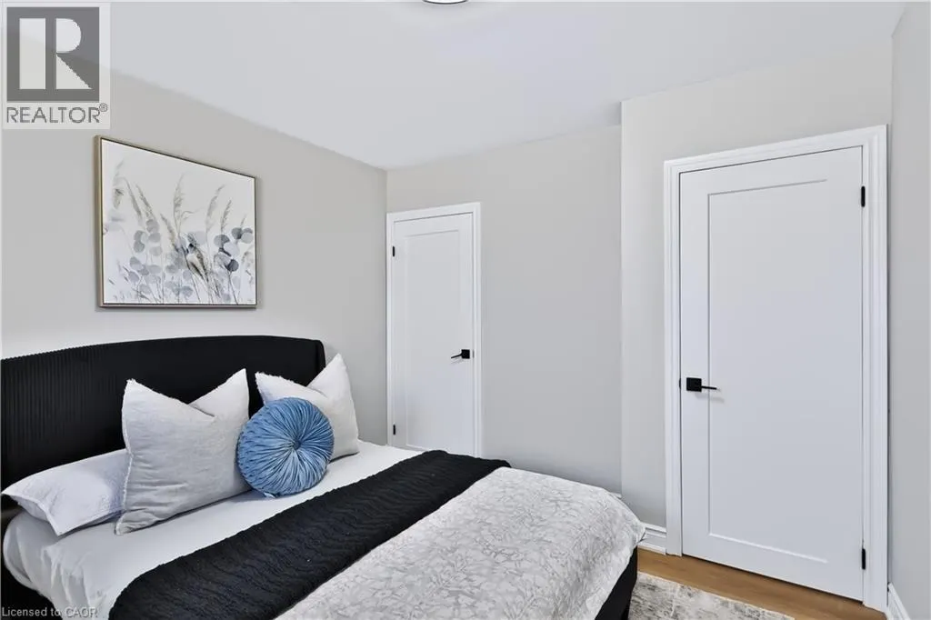 38 DEERHURST Road