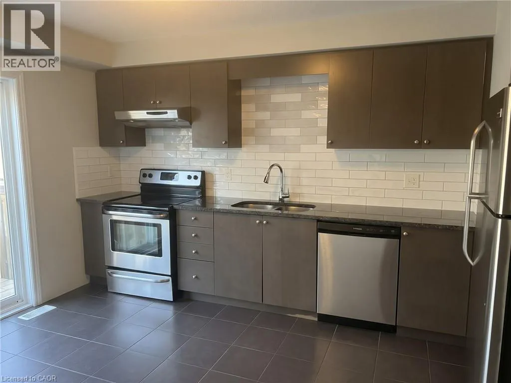 12 POPLAR Drive Unit# 48 #48