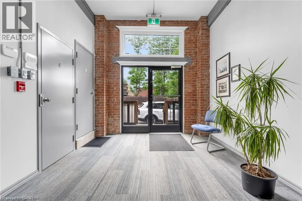 16 MYRTLE Avenue Unit# 9B #9B