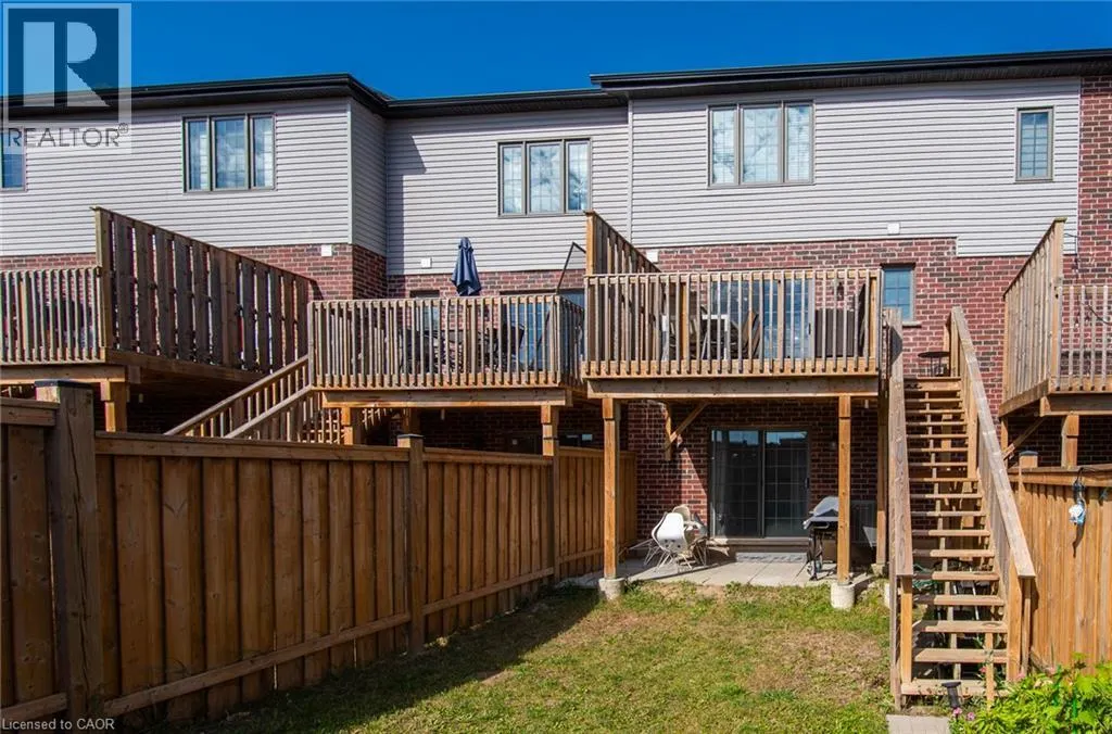 120 MONARCH WOODS Drive