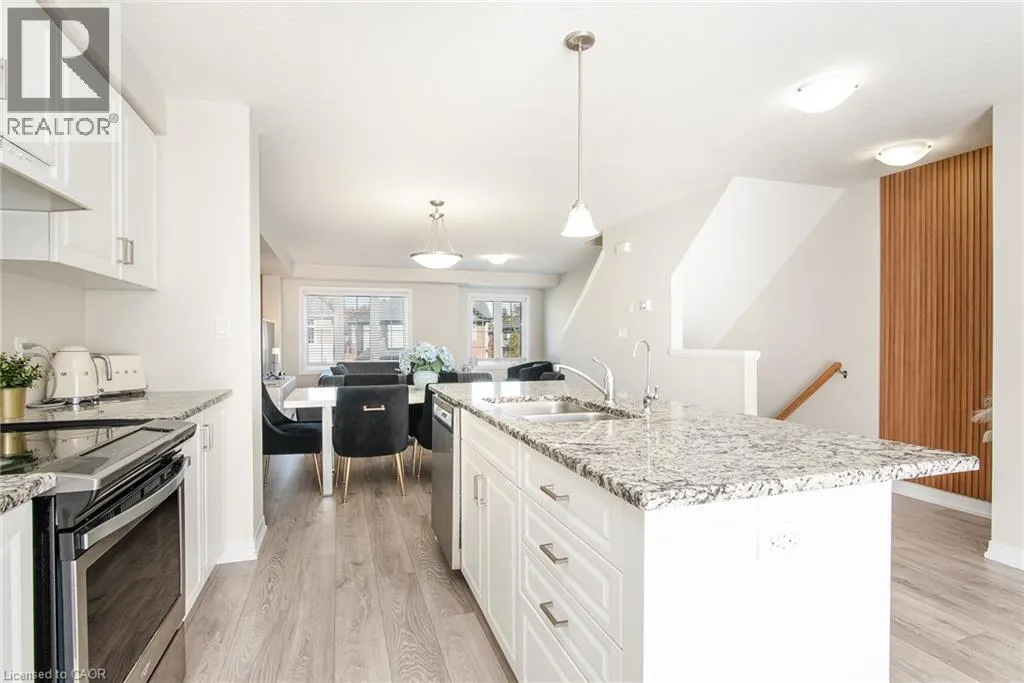 120 MONARCH WOODS Drive
