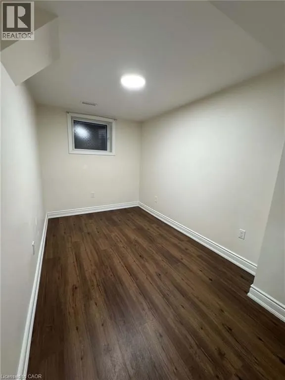 44 SUGARBERRY Drive