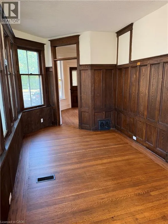 73 SHERMAN Avenue S Unit# MAIN #MAIN
