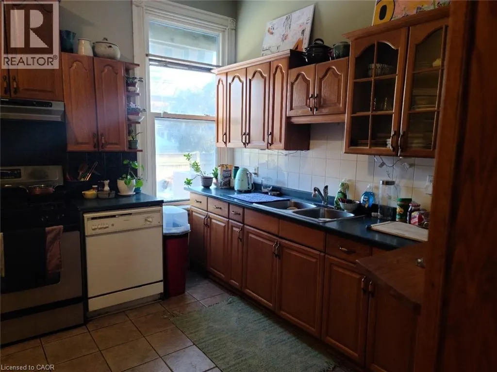 73 SHERMAN Avenue S Unit# MAIN #MAIN