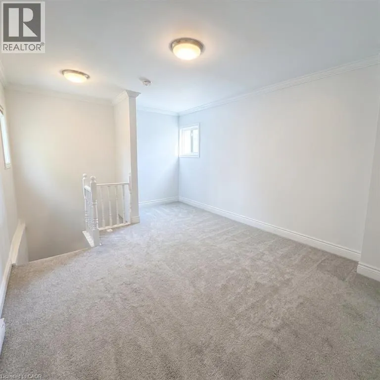 18 STIRLING Avenue N Unit# 2 #2