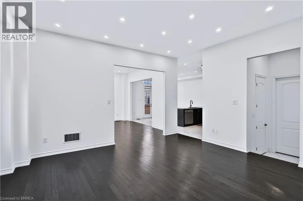 1 ROWLEY Street
