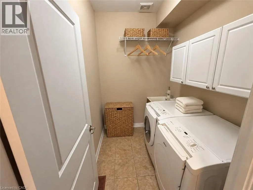 133 OAKHAVEN Place