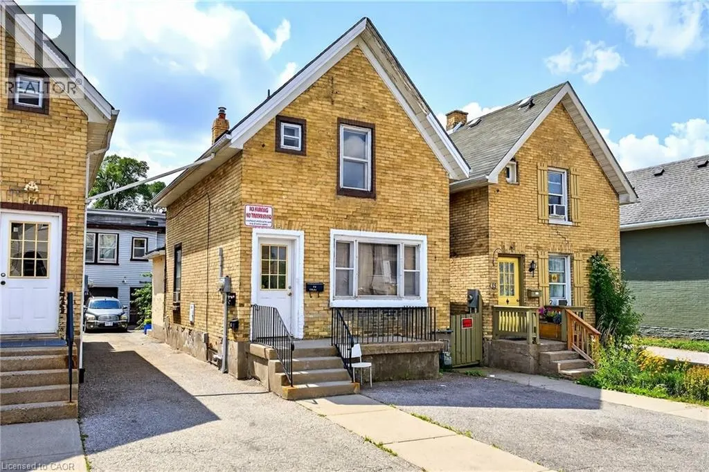 15 WARNOCK Street Unit# Upper #Upper